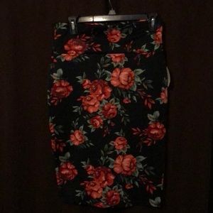 I never wore it .it  still have the tag on it